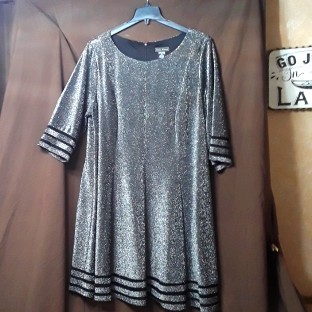 Nwt jessica Howard traditional cocktail dress